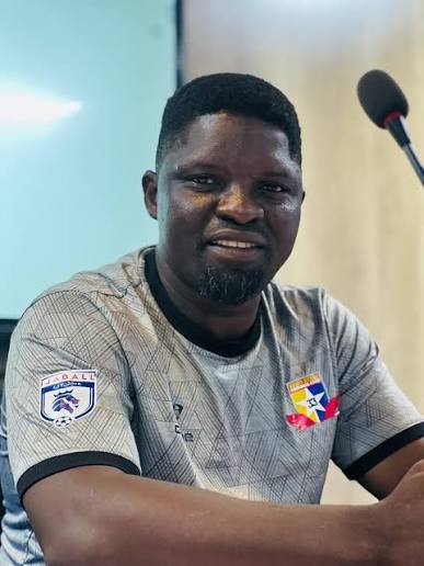 Kano Pillars ta naɗa Daniel Ogunmodede a matsayin sabon kocinta